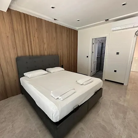Villa Nefiss With Private Pool Kusadası