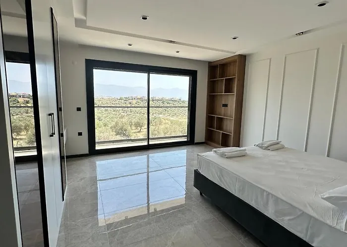 Nefiss With Private Pool Willa Kusadası