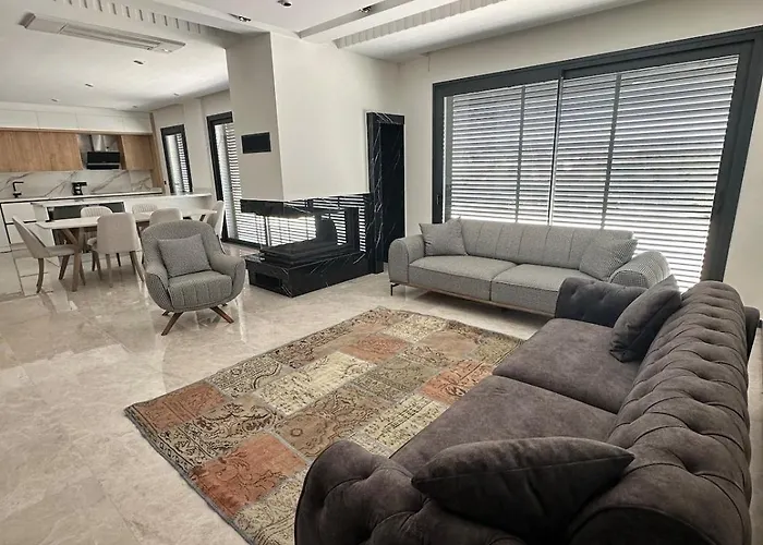Nefiss With Private Pool וילה