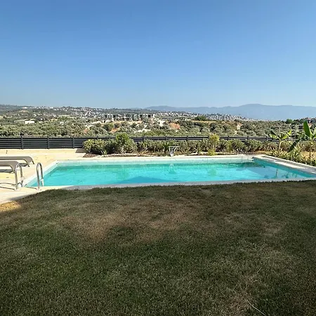 Villa Nefiss With Private Pool Kusadasi