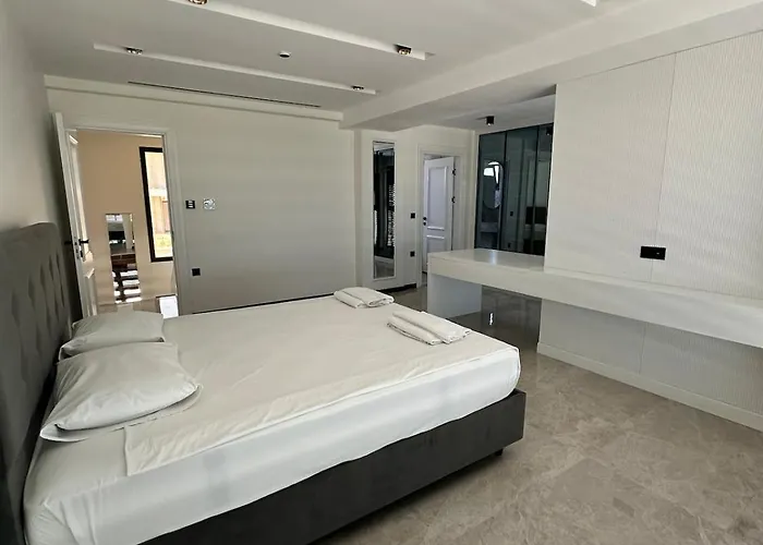 Villa Nefiss With Private Pool