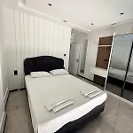 Nefiss With Private Pool Villa Kuşadası